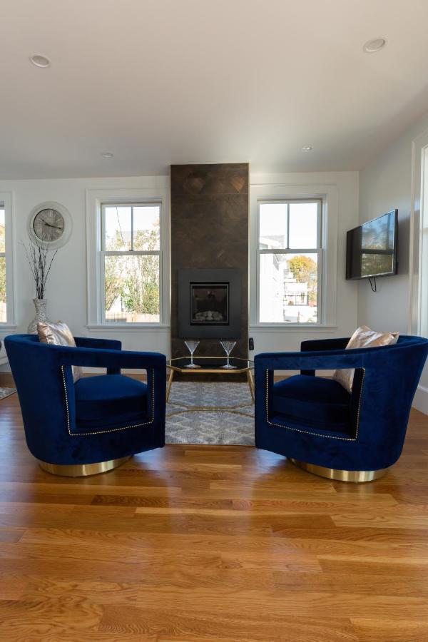Luxury Oceanfront Bayside Jewel Villa Quincy Exteriör bild
