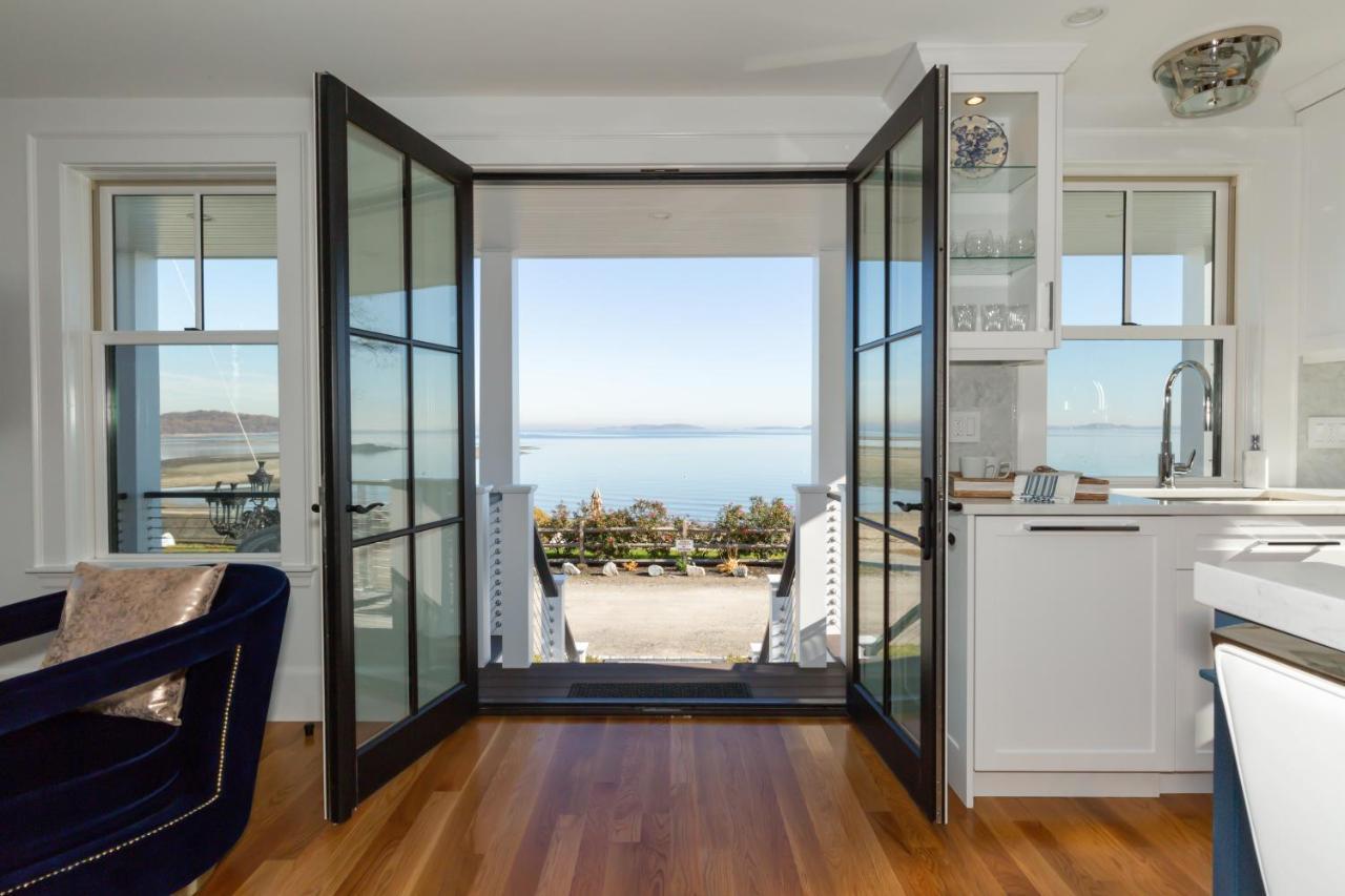 Luxury Oceanfront Bayside Jewel Villa Quincy Exteriör bild